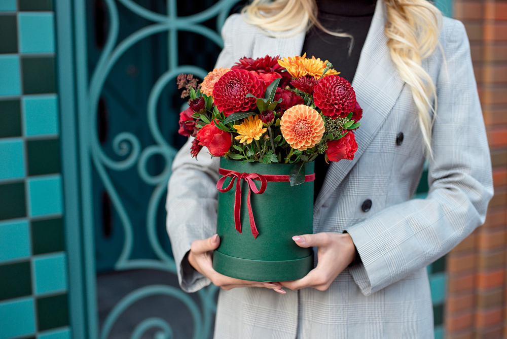 Pudełko pełne kwiatów na każdą okazję