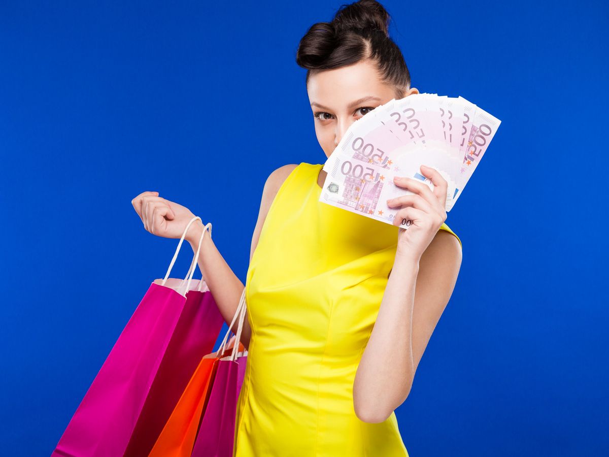 Tanie busy do Holandii – jak nie przepłacić i kiedy szukać promocji?