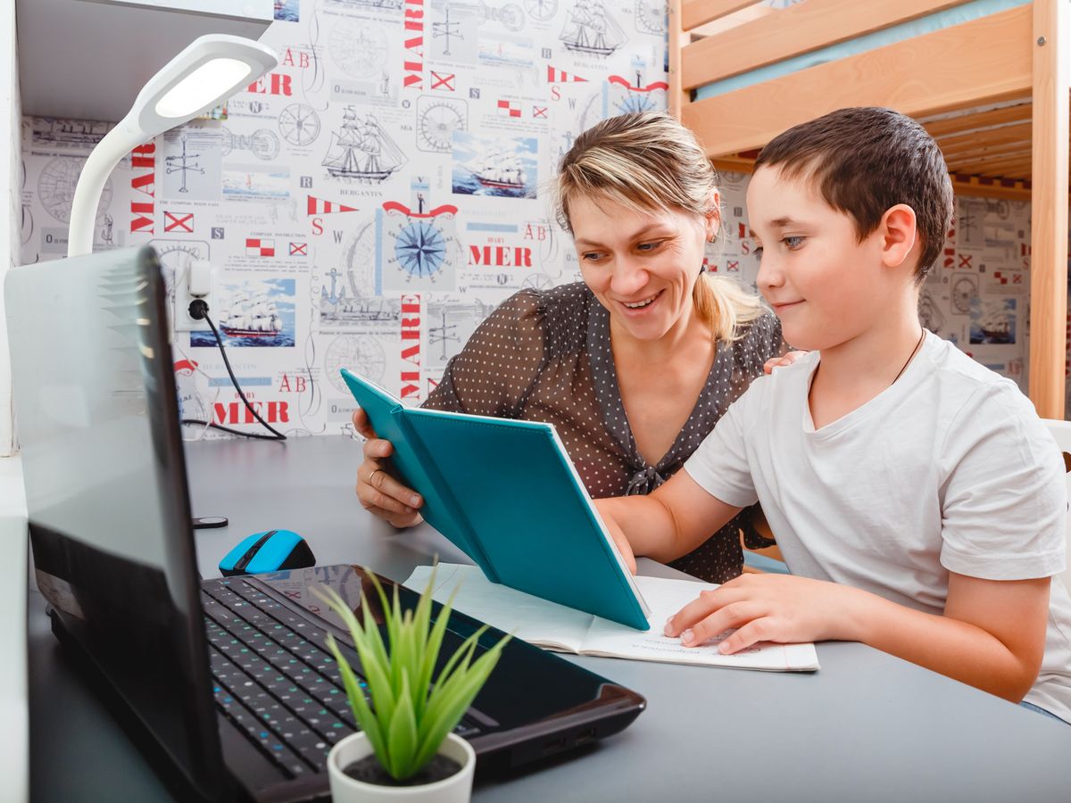 Jak nowoczesne serwisy edukacyjne wspierają rozwój pasji do nurkowania i badań podwodnych