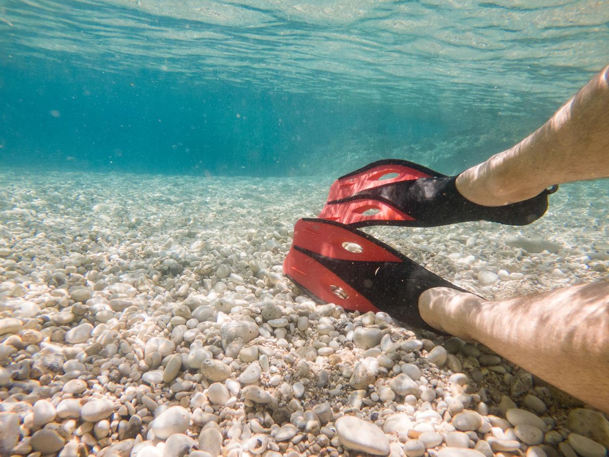 Jak dobrze przygotować się do pierwszego nurkowania głębinowego
